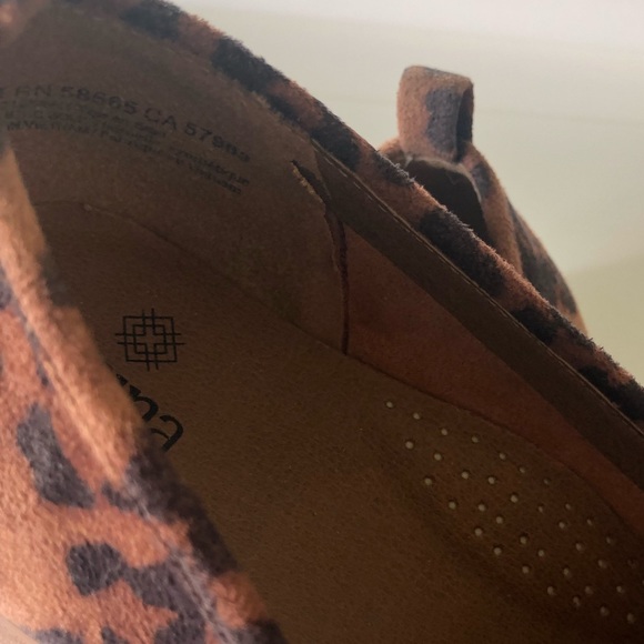 Leopard print flats - Picture 5 of 7